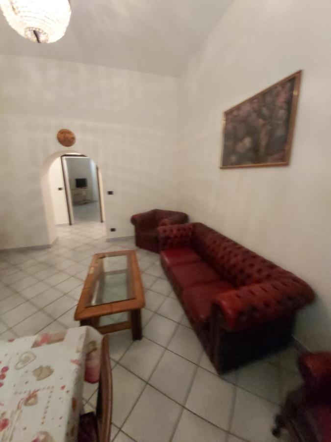 Whole Holiday Home Apartment Splendid Civitavecchia Da Pamino & Priscilla Bagian luar foto